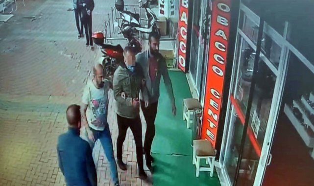 Esnafın yakalayıp elektrik kablosuyla bağladığı şüpheli suç makinesi çıktı