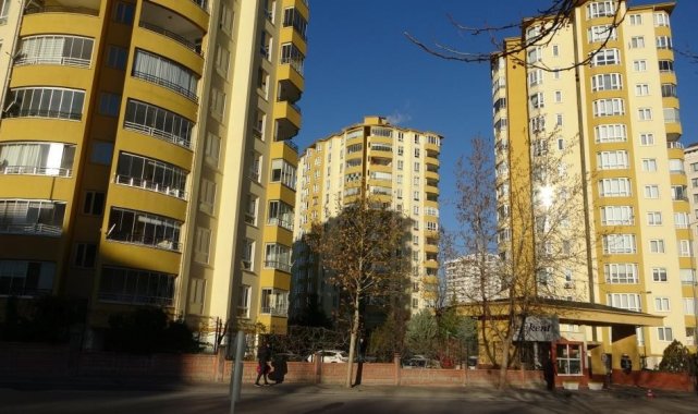 Evinde ölü bulunan engelli kadının kızı tutuklandı