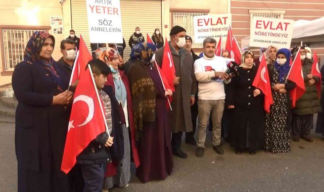 Evlat nöbetindeki ailelerin eylemi kararlılıkla devam ediyor