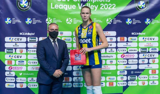 Fenerbahçe Opet, Fransa'da set vermedi