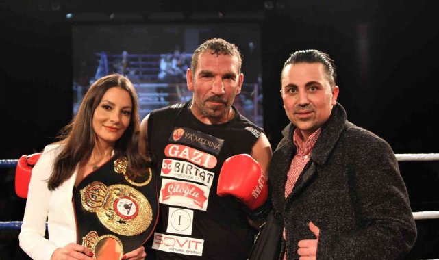 Fırat Arslan, Kıtalararası Şampiyonluğu'nu kazandı