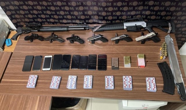 Fırından silah ve mermiler çıktı