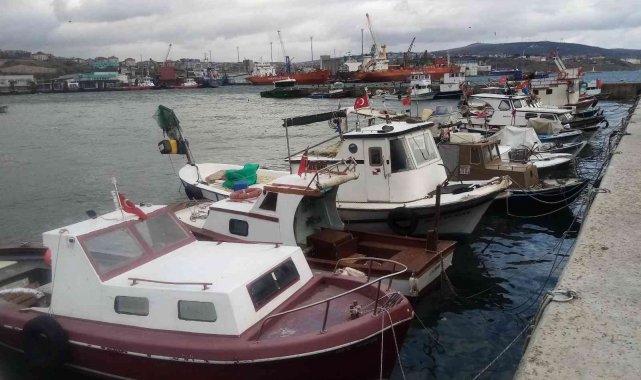 Fırtına balık tezgahlarına esti, fiyatlar yükseldi