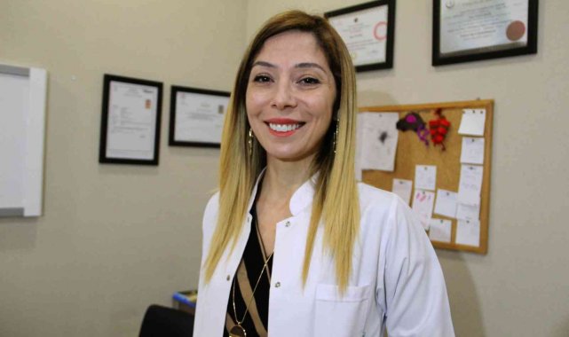 Fizik Tedavi Uzmanı Güçlü: "Aşağı bakarak kullanılan cep telefonu ve tablet, boyuna 20 kg yük bindirir"