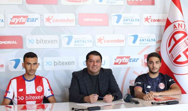 FTA Antalyaspor 4 genç futbolcu ile daha sözleşme imzaladı