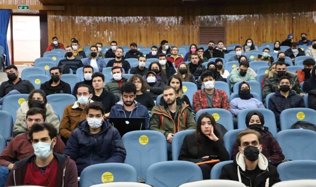 FÜ'de TÜBİTAK 2209-A Proje yazma eğitimleri verildi