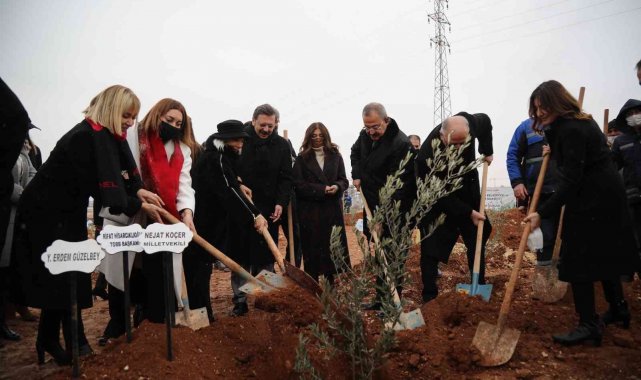 Gaziantep Büyükşehir iş birliğinde kente meyve ormanı kazandırıldı