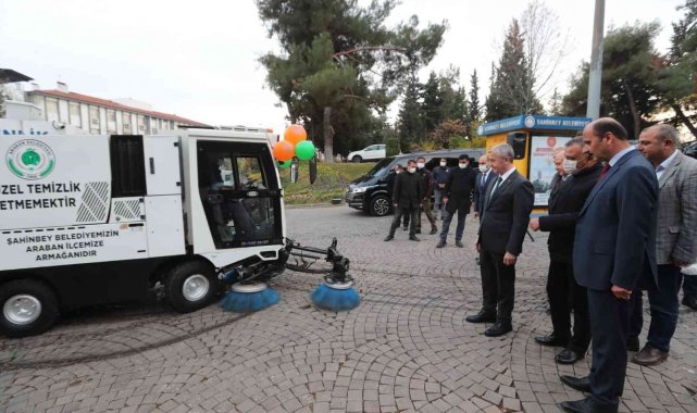 Gaziantep'te ilçelere vakumlu süpürge aracı