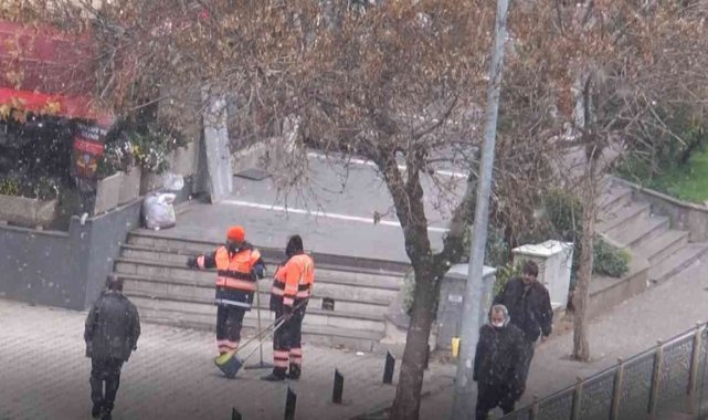 Gaziantep&#039;te mevsimin ilk kar yağışı başladı