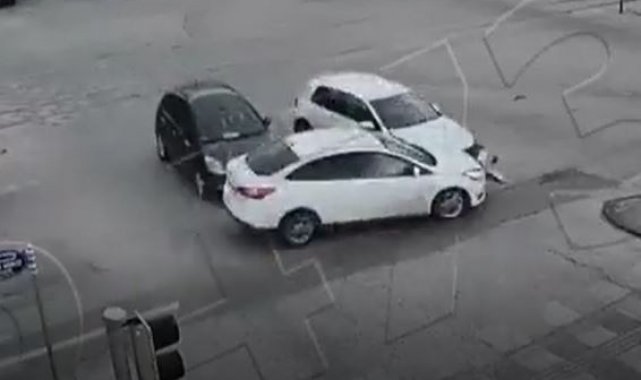 Gaziantep'te trafik kazaları kameralara yansıdı