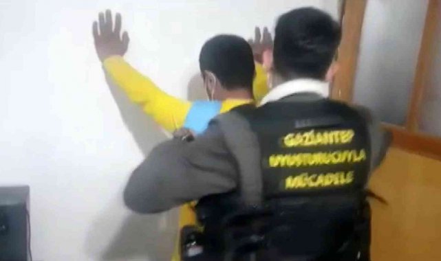 Gaziantep'te uyuşturucuyu özendiren paylaşım yapanlara operasyon: 5 gözaltı