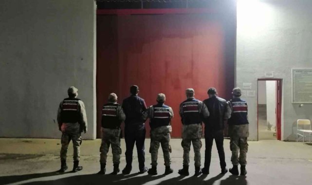 Gaziantep&#039;ten Hatay&#039;a uyuşturucu sevkiyatına jandarma engeli