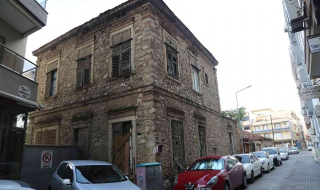 Gaziemir&#039;in en eski yapısı valilik-belediye iş birliğinde yenilenecek