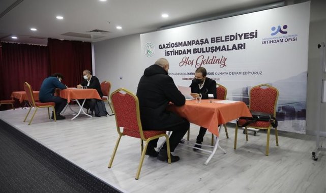 Gaziosmanpaşa'da istihdama tam destek sürüyor