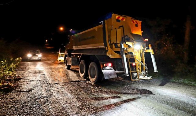 Gece boyunca buzlanmaya karşı tuzlama