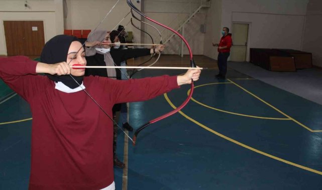 Geleneksel Türk Okçuluğuna gençlerden yoğun ilgi