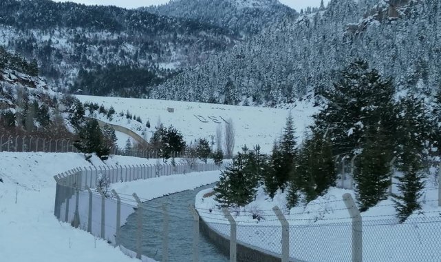 Gembos Derivasyonu'ndan Beyşehir Gölü'ne su takviyesi başladı