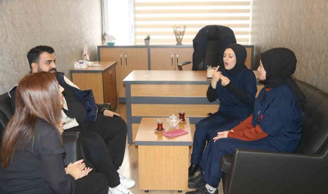 Genç CEO kimsenin tercih etmediği bireyleri iş hayatına kazandırdı