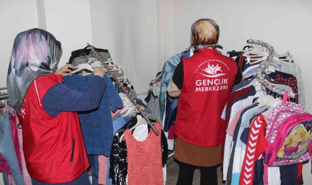 Gençlerden ihtiyaç sahibi vatandaşlar için yardım seferberliği