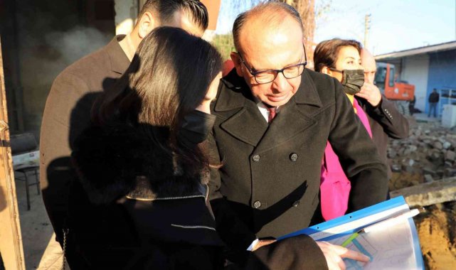 Gıda Çarşısı'nın 30 yıllık yol sorunu tarih oluyor