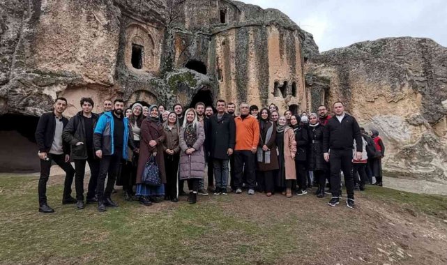 Girişimci genç liderler Frig Vadisi'nin kalbi Ayazini'ni gezdi