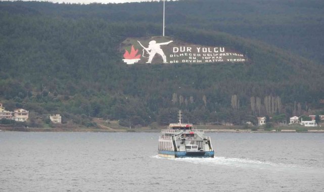 Gökçeada ve Bozcaada'ya bazı feribot seferleri iptal edildi