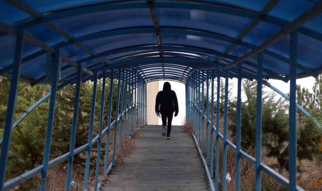 Gümüşhane'de yüzlerce basamaklık merdivenler şaşırtıyor