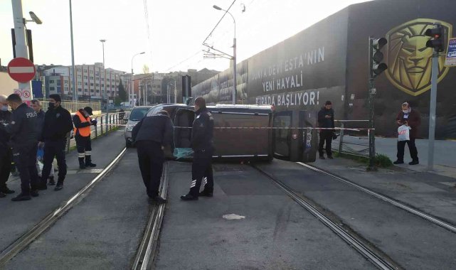 Güngören'da tramvay yolunda kaza