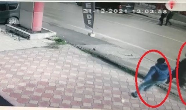 Güpegündüz yolda yürüyen kadının burnunu böyle kırdı