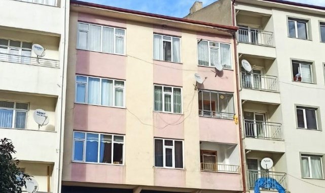 Haber alınamayan genç mali müşavir evinde ölü bulundu