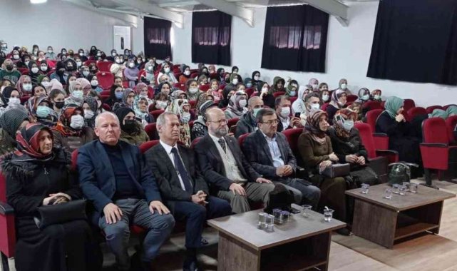 Hafızlar belgelerini aldı