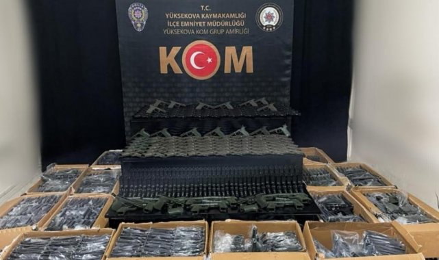 Hakkari'de 2 bin 245 adet tabanca gövdesi ele geçirildi