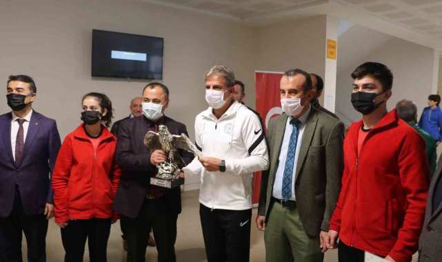 Hamza Hamzaoğlu: "Kendi sahamızda etkili bir takımız"