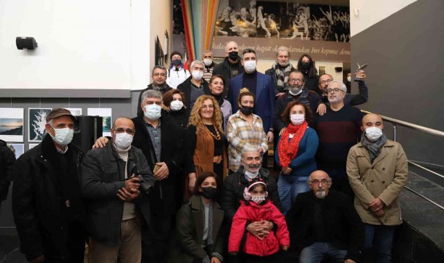 Hasat Sanat Atölyesi &#039;Yıl Sonu Karma Sergisi&#039; Kartal&#039;da açıldı