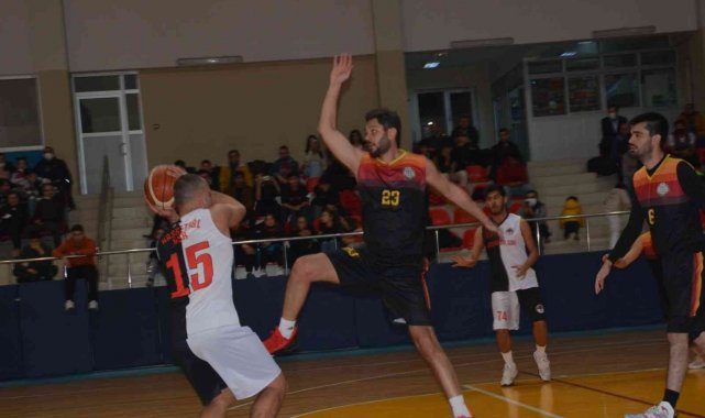 Hasketbol&#039;da yüzler gülüyor