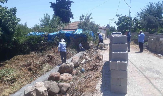 Hassa'da 250 bin metrekare parke taşı döşendi