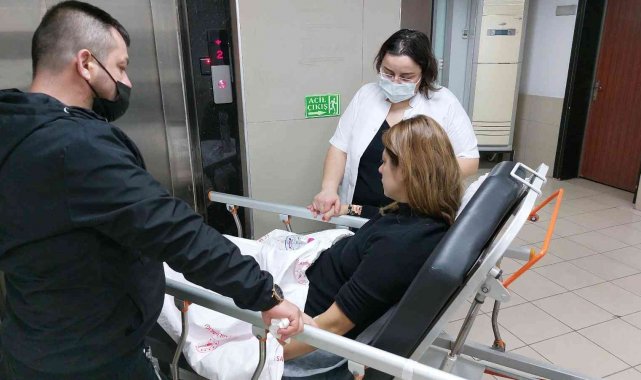 Hasta, doktor ve hemşireye saldırdı