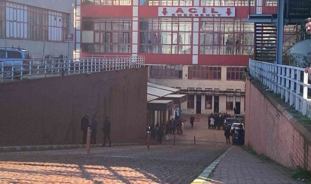 Hastane acilinde oksijen tüpü patladı: 1'i hemşire, 2 yaralı