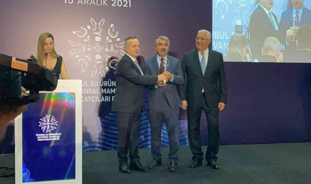 HasTavuk&#039;a 3 ödül birden