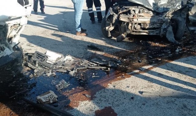 Hatalı sollama kaza getirdi 2 yaralı