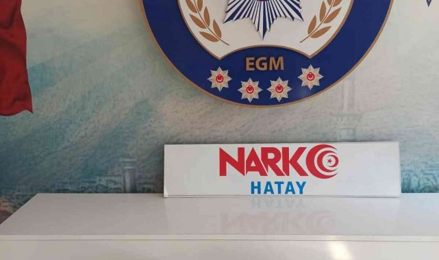 Hatay'da bir araçta esrar ele geçirildi