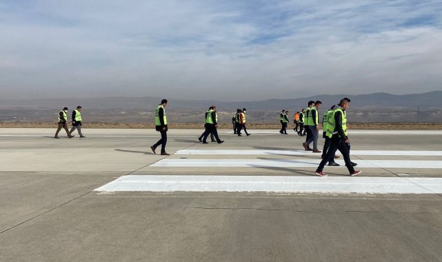 Havalimanlarında FOD yürüyüşü