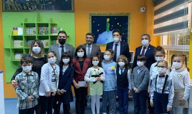 Her Kitap Bir Dünya projesi