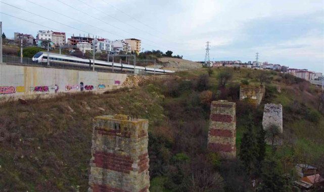 Hicaz Demir Yolu'nun önemli ayakları 150 senedir görkemini koruyor