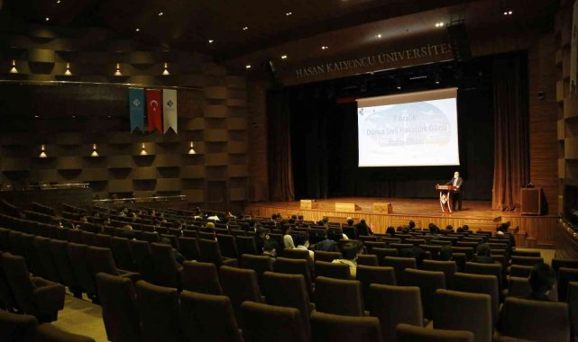 HKÜ'de Dünya Sivil Havacılık Günü kutlandı