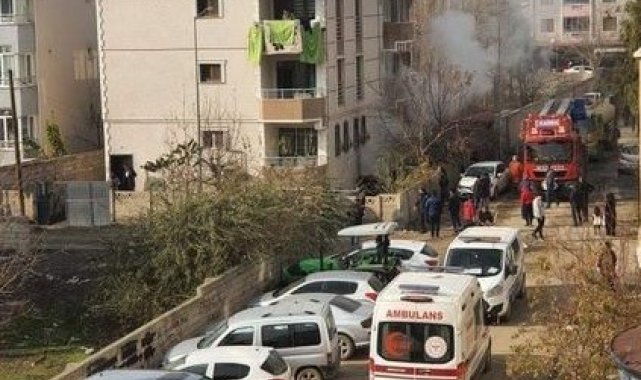 Iğdır'da bir binanın bodrum katında çıkan yangın korkuttu