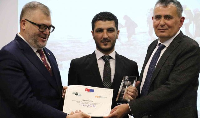 İHA foto muhabiri İsmail Coşkun'un göç fotoğrafına ödül