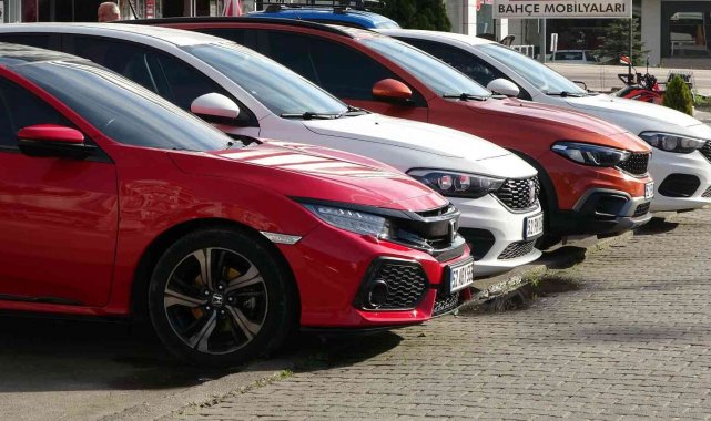 İkinci el araç piyasasında yüzde 20&#039;ye varan düşüş bekleniyor