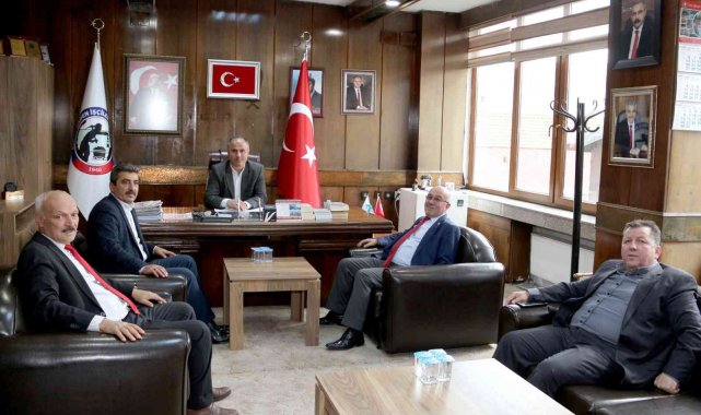 İl genel meclisi üyelerinden Mutlu&#039;ya ziyaret