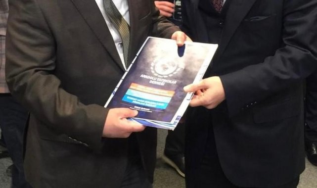 İletişim Başkanı Altun: &quot;Bu raporu ve Sosyal Medya düzenlemesini önemsiyoruz&quot;